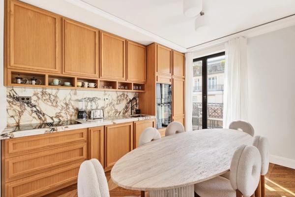 Appartement Paris 16e - TROCADÉRO