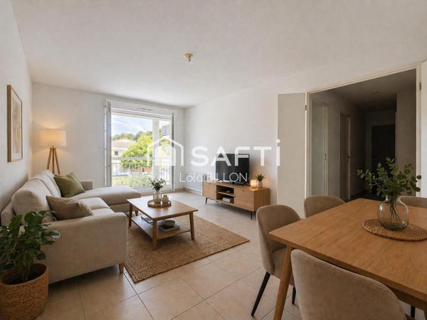 Appartement T3 avec terrasse couverte et place de parking