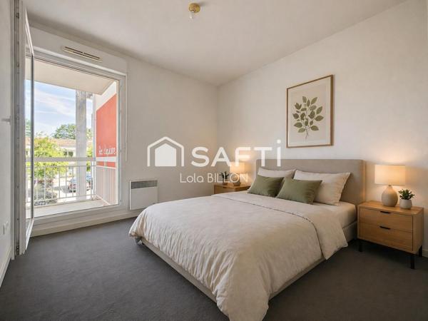 Appartement T3 avec terrasse couverte et place de parking