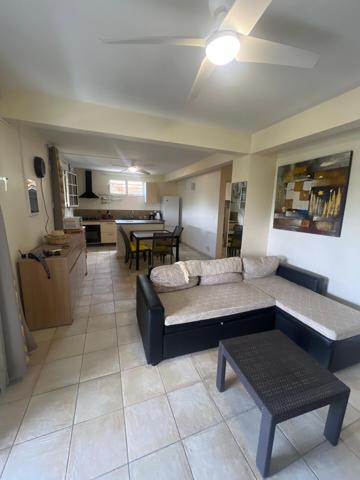 Bien fonctionnel avec belles prestations et emplacement pratique