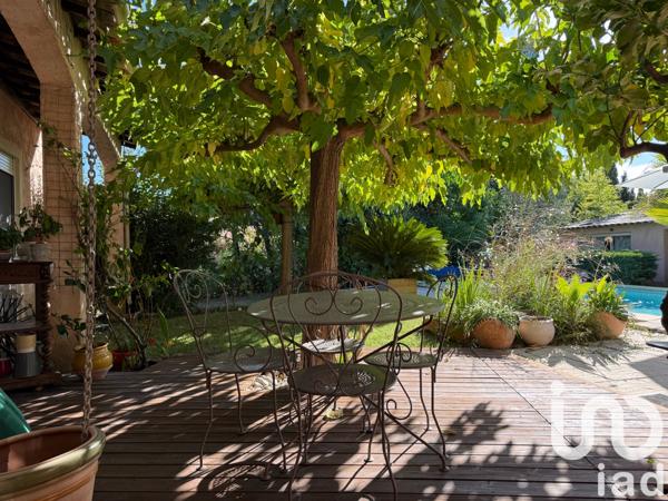 Maison à vendre 5 pièces 150 m² La Crau