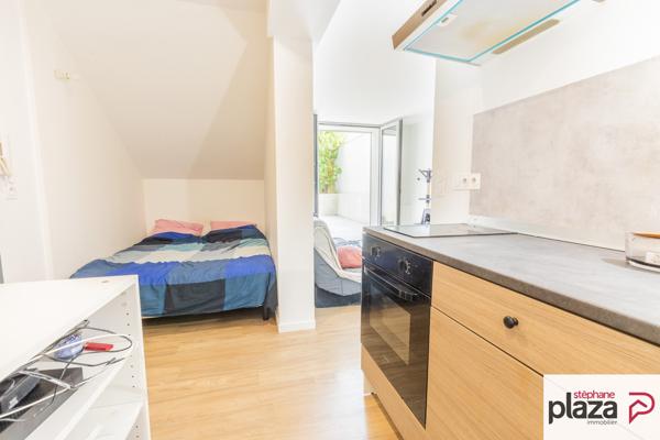 Massy (91300) Grand studio avec terrasse au Vieux Massy