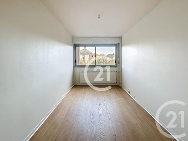 Appartement F4 à vendre  5 pièces - 102,67 m2 EVREUX - 27