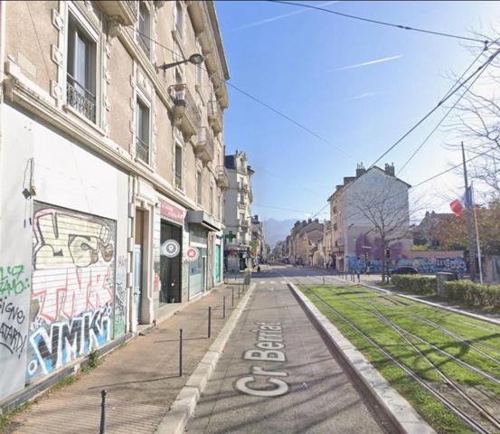 Bureau à louer à Grenoble (38000)