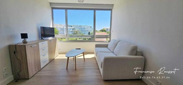 STUDIO MEUBLE + PARKING -
