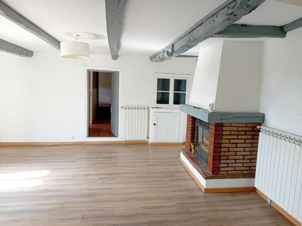 Immeuble 9 pièces  2 maisons