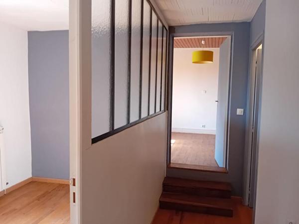 Immeuble 9 pièces  2 maisons