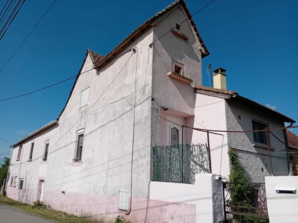 Immeuble 9 pièces  2 maisons