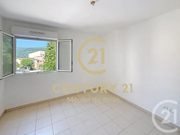 Appartement F3 à vendre  3 pièces - 62,25 m 2   GRASSE  - 06