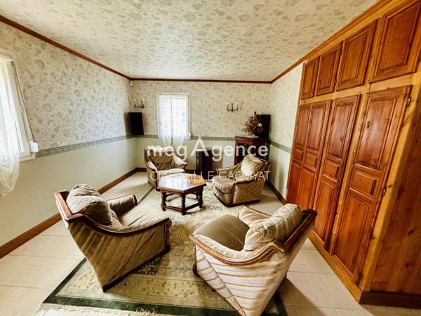 Maison à PLEUMEUR-BODOU, 22560 - 10 pièces 198m²