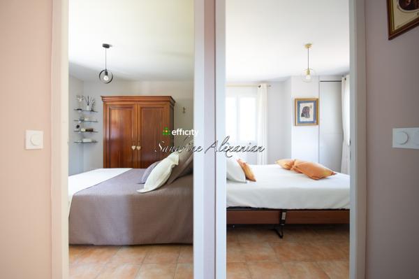 Maison
         7 pièces
        - 183 m² Bien prestige 740 000 € *