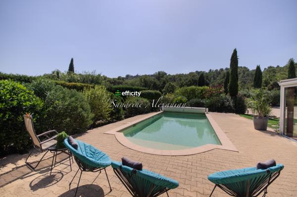 Maison
         7 pièces
        - 183 m² Bien prestige 740 000 € *