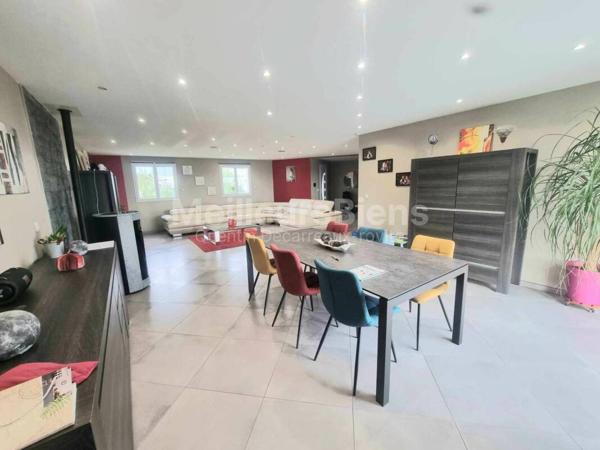 PAVILLON PLAIN PIED SUR SOUS SOL AVEC TERRAIN ET DEPENDANCE