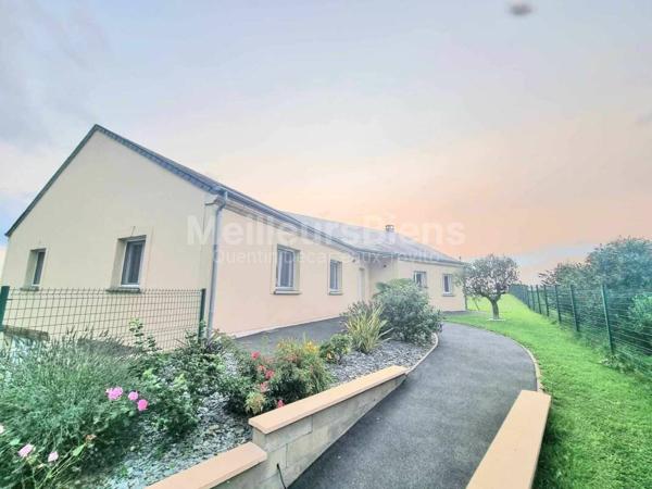 PAVILLON PLAIN PIED SUR SOUS SOL AVEC TERRAIN ET DEPENDANCE