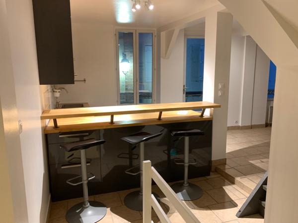 Sens (89100) Triplex T3 lumineux centre-ville avec terrasse