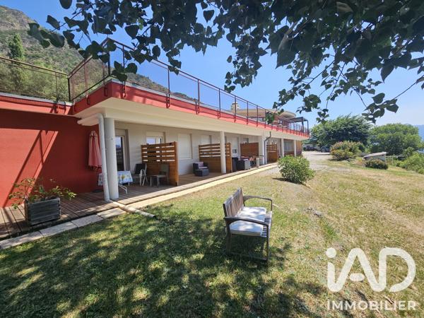 Maison à vendre 18 pièces 532,77 m² La Bâtie-Neuve