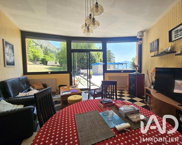 Maison à vendre 18 pièces 532,77 m² La Bâtie-Neuve