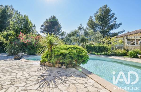 Maison à vendre 4 pièces 155 m² Roquevaire