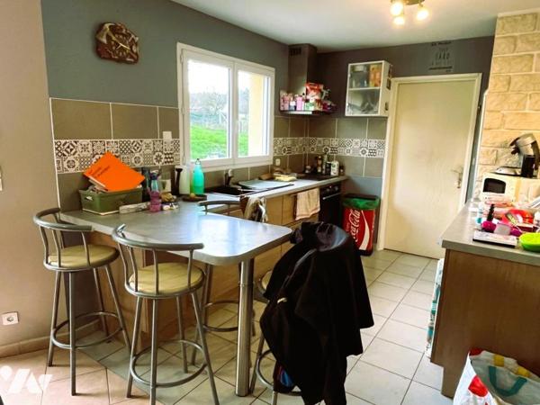 SAINTE JAMME SUR SARTHE Pavillon de 141m² proche le Mans nord