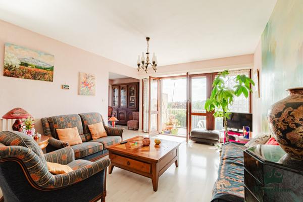 Appartement 3 pièce(s) 2 chambre(s) 82 m²
