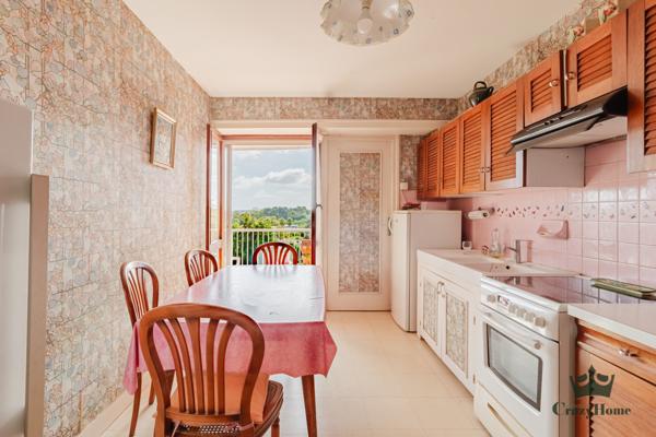 Appartement 3 pièce(s) 2 chambre(s) 82 m²