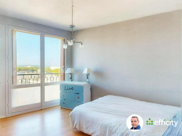 Appartement 4 pièces - 90 m² Exclusivité efficity