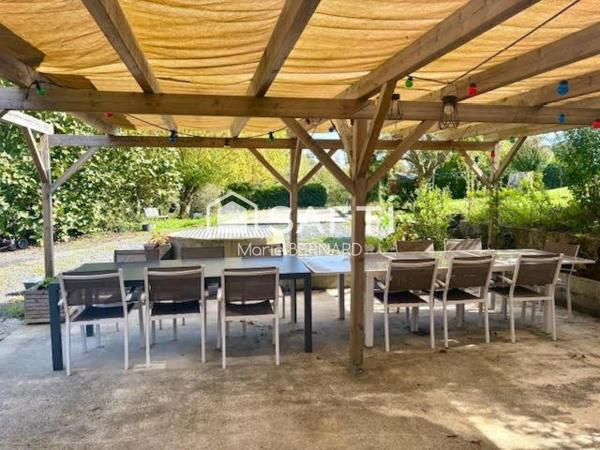 Superbe longère dans village proche d'Orthez