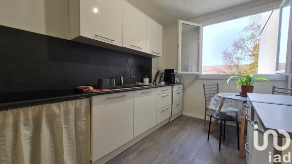 Appartement à vendre 5 pièces 90 m² Neuville-aux-Bois