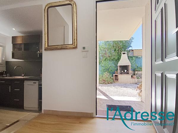 Quartier résidentiel Minelle, agréable villa 132 m², 2 appartements, parkings & grand garage 26m2!