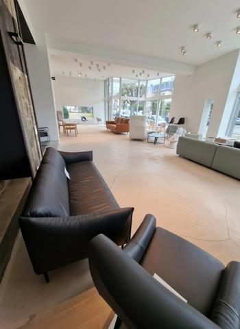 LOCAL 256 m2 à vendre VITTEL (88) Idéal RESTAURANT ou MAGASIN Quartier THERMAL