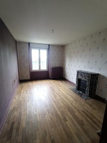 Maison à SAINT-REMY-DU-VAL, 72600 - 6 pièces 125m²