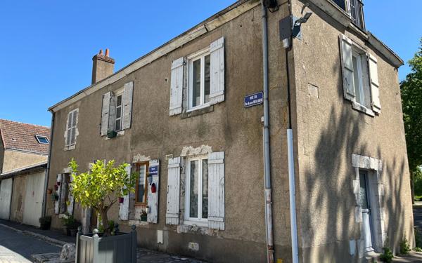 Maison à louer    2 pièces • 50,60 m2 Meung-sur-Loire