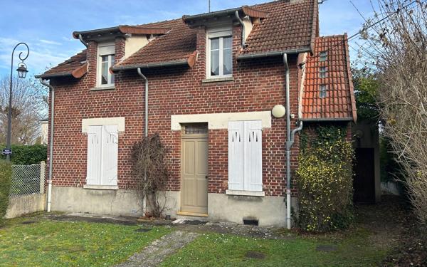 Immeuble à vendre    2 pièces • 84,41 m2 Compiègne
