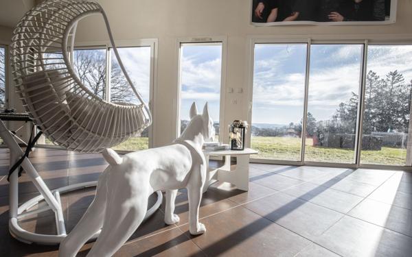 Maison à vendre    5 pièces •  Eyjeaux