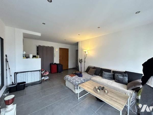 Appartement RENOVE T3  2 Chambres + Cave