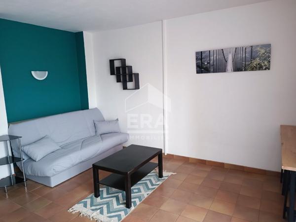 Studio rénové et meublé à vendre Marseille 10ème ? Secteur Timone ? Balcon ? Ascenseur