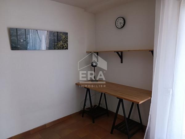 Studio rénové et meublé à vendre Marseille 10ème ? Secteur Timone ? Balcon ? Ascenseur