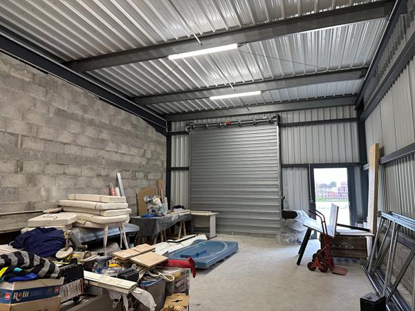 Local commercial Le Gua 89.69 m2