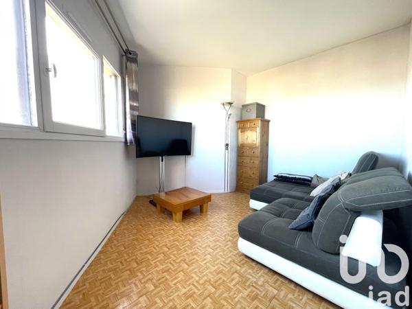 Appartement 4 pièces de 80 m² à Champs-sur-Marne (77420)