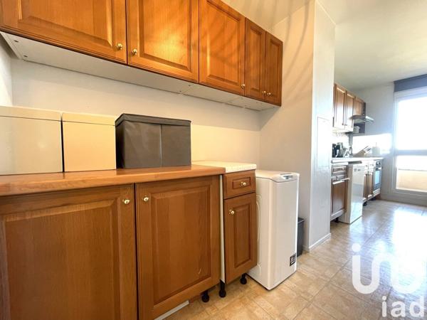 Appartement 4 pièces de 80 m² à Champs-sur-Marne (77420)