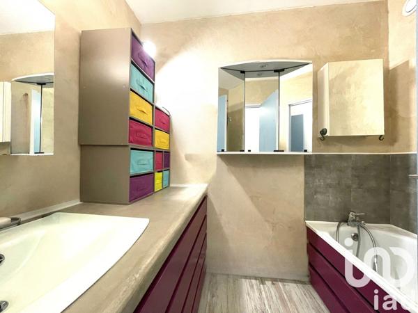 Appartement 4 pièces de 80 m² à Champs-sur-Marne (77420)