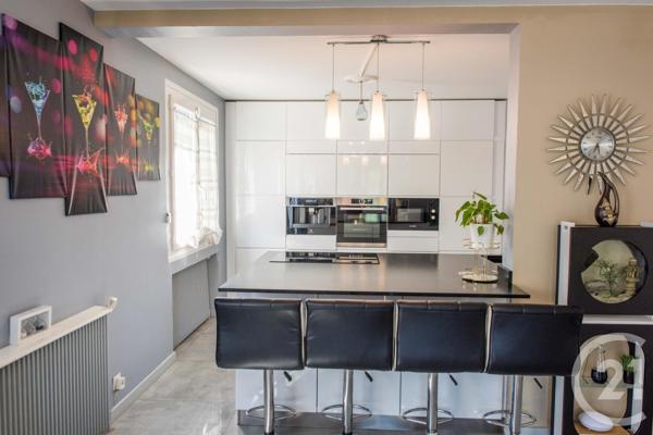 Maison à vendre  5 pièces - 169,50 m2 SATHONAY CAMP - 69