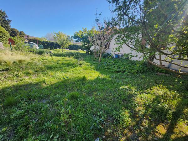 EXCLUSIVITE A VEDENE- GRAND AVIGNON - MAISON A VENDRE DE PLAIN PIED AVEC TERRAIN DE 1000 M² PROCHE CENTRE VILLE