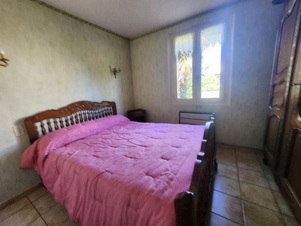 EXCLUSIVITE A VEDENE- GRAND AVIGNON - MAISON A VENDRE DE PLAIN PIED AVEC TERRAIN DE 1000 M² PROCHE CENTRE VILLE