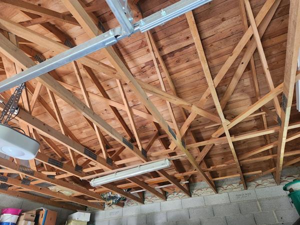 EXCLUSIVITE A VEDENE- GRAND AVIGNON - MAISON A VENDRE DE PLAIN PIED AVEC TERRAIN DE 1000 M² PROCHE CENTRE VILLE