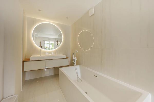 Exclusivité - Magnifique appartement de 4 pièces situé dans une résidence de standing sur le Golf à Mougins