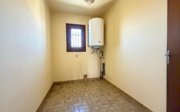 Maison à vendre    7 pièces •  Beauvoisin