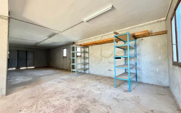 Maison à vendre    7 pièces •  Beauvoisin