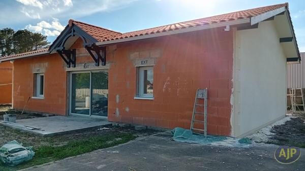 Location maison Biscarrosse : 1 500 € - AJP Immobilier Biscarrosse