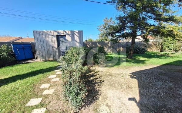 Maison à vendre    3 pièces •  Médis